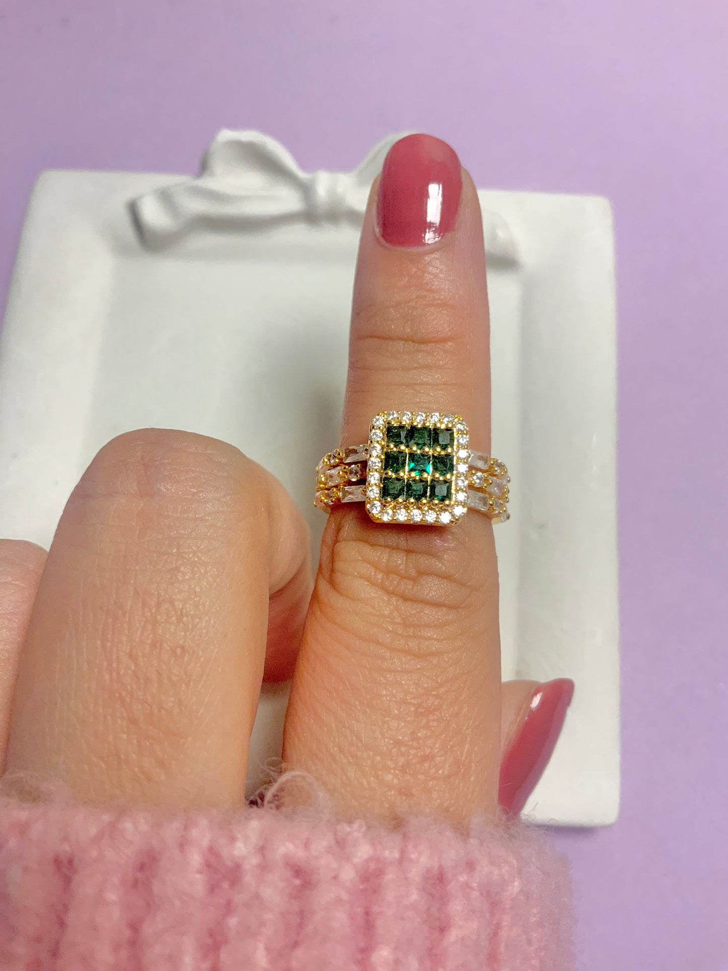Ariana emerald ring