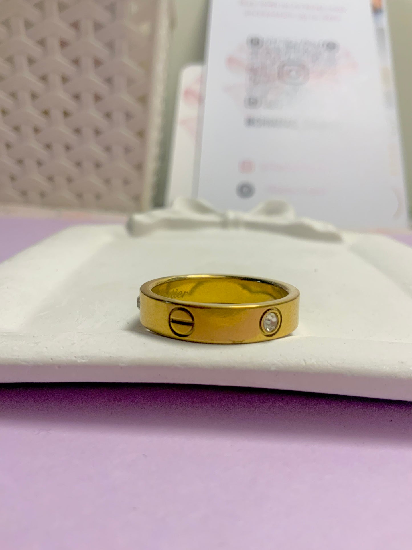 Love band ring