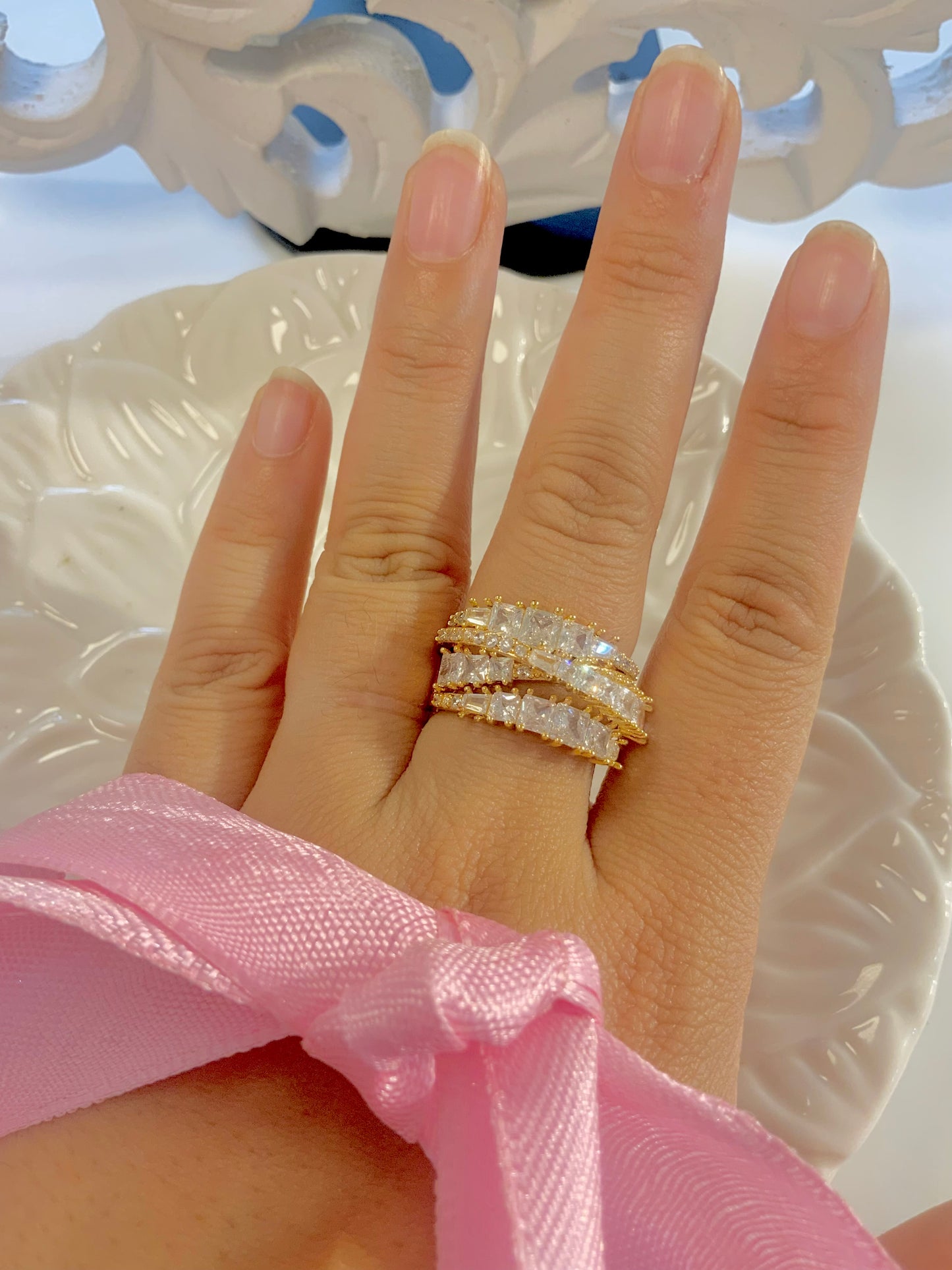 Crown stacks ring