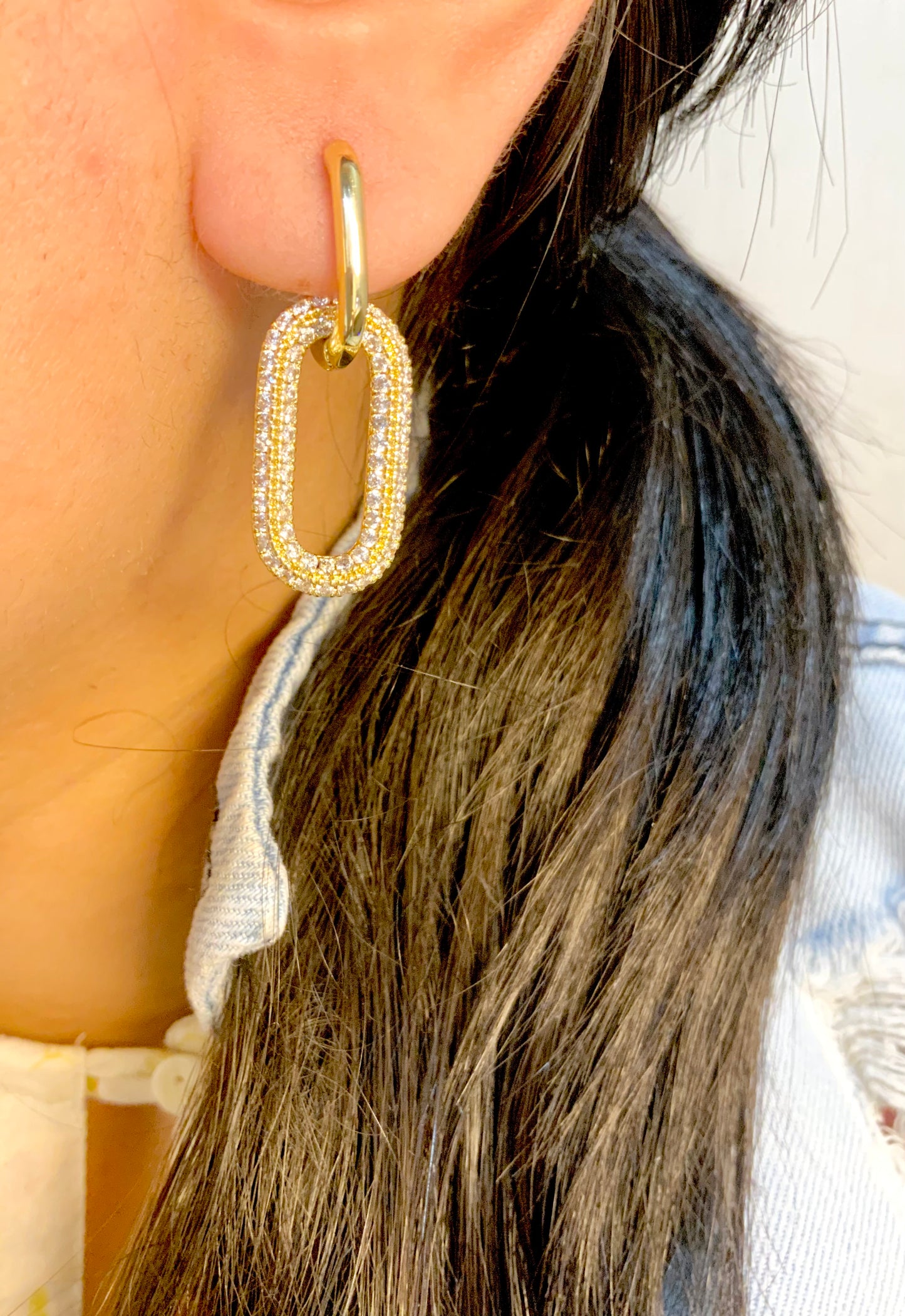 Linked in luxe