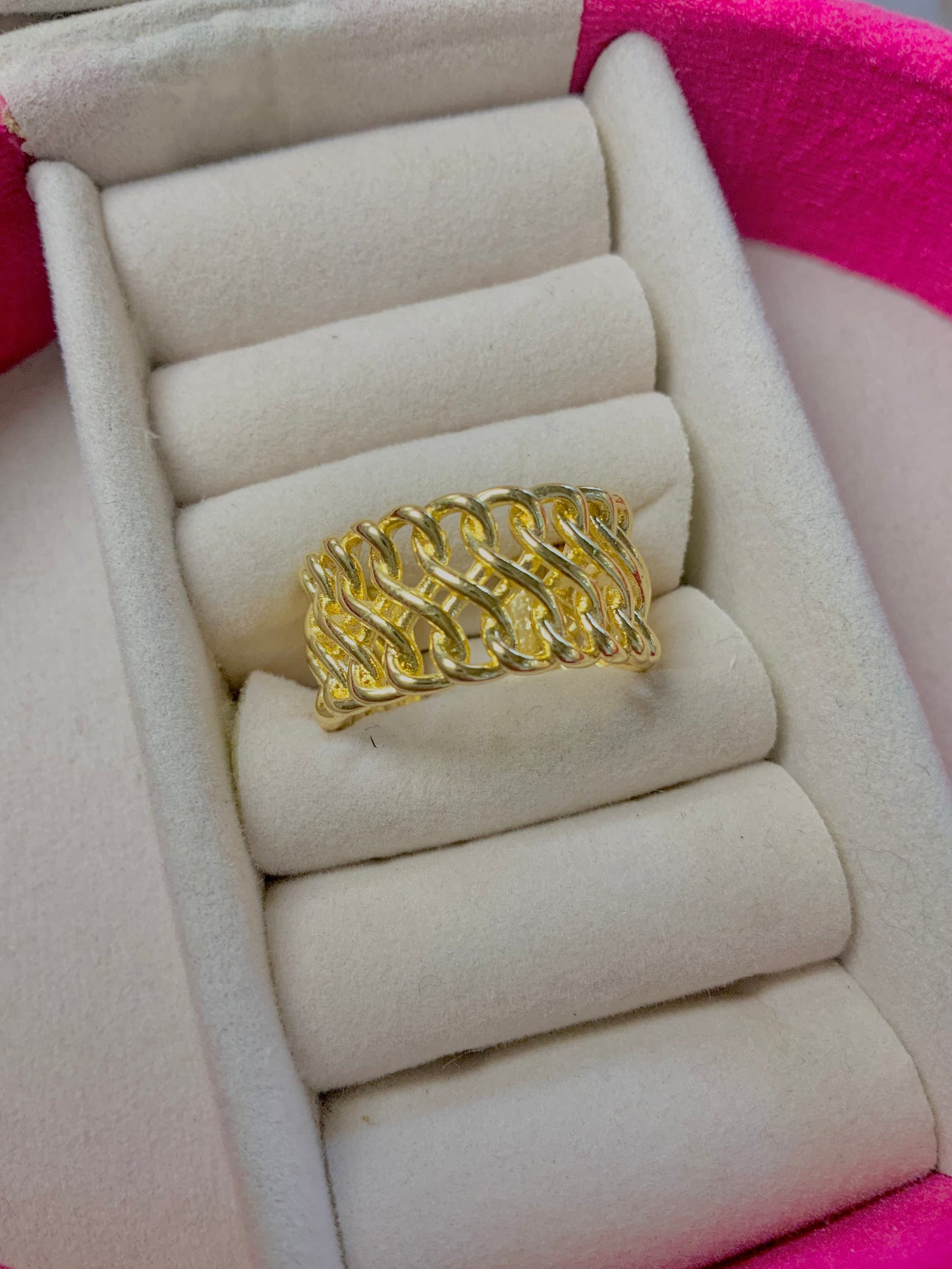Sophia ring