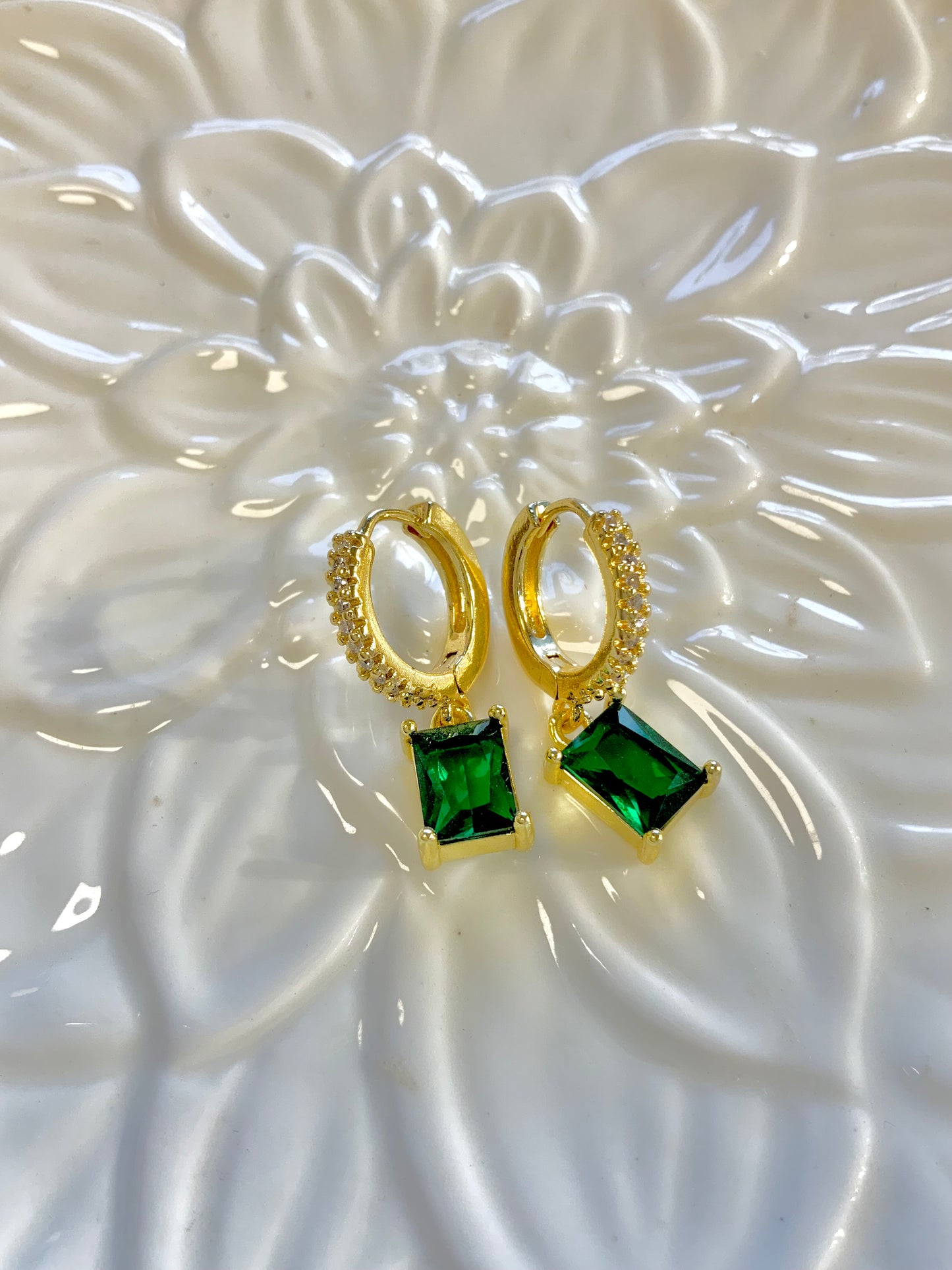 Emerald empress hoops