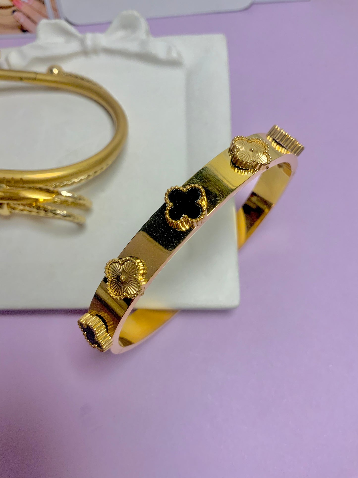 Harmony bangle