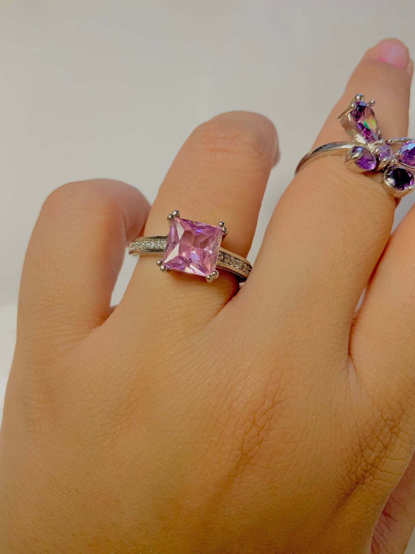 Diana ring