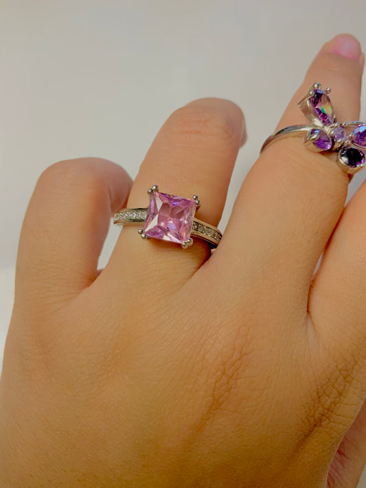 Diana ring