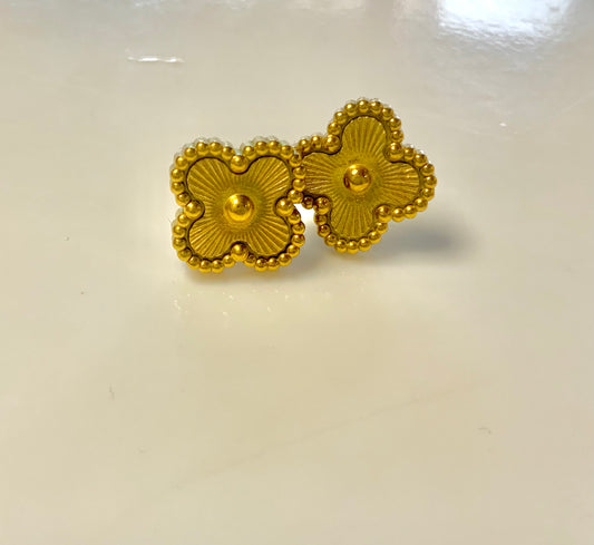 Soleil studs( mini)