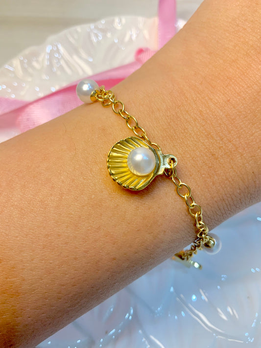 Seashell Whispers Bracelet