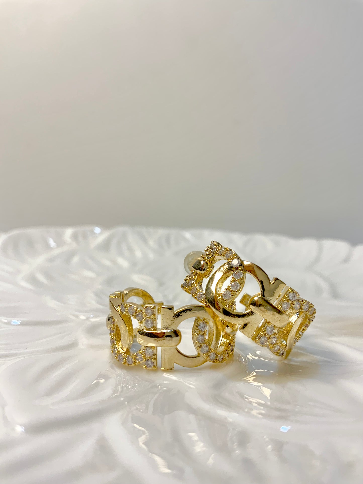 Glided Links