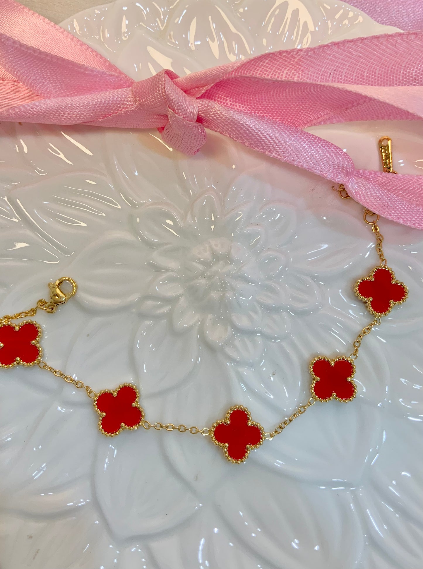 Rouge Clover bracelet