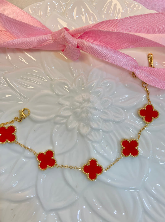 Rouge Clover bracelet
