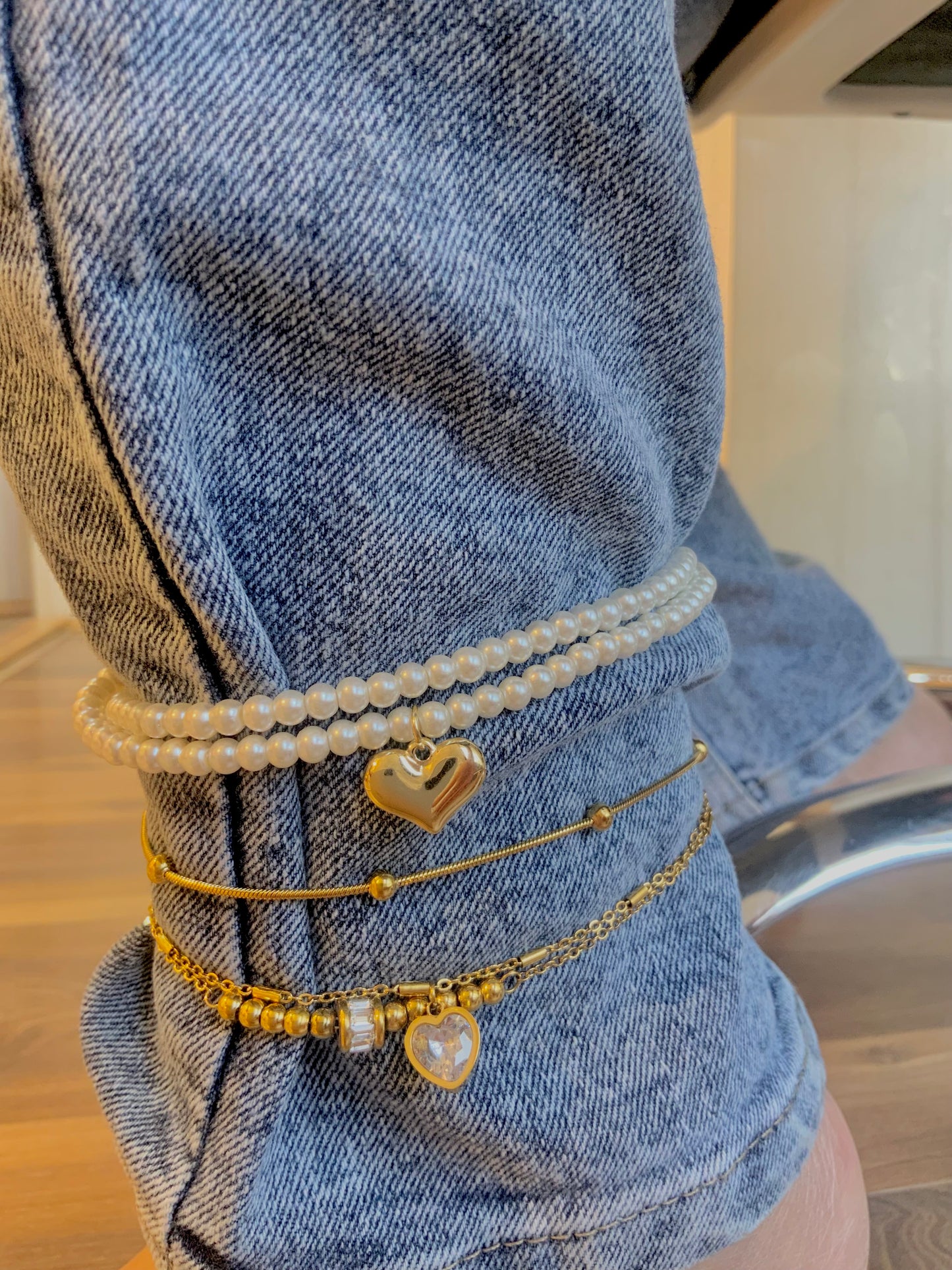 Golden muse anklet