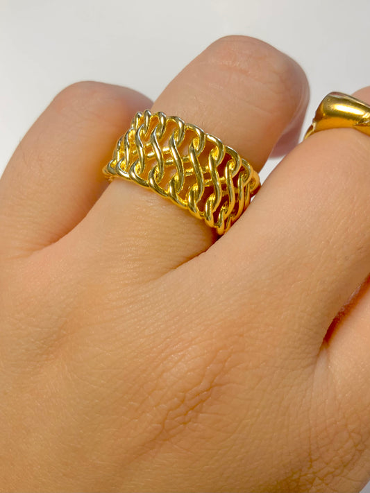 Sophia ring
