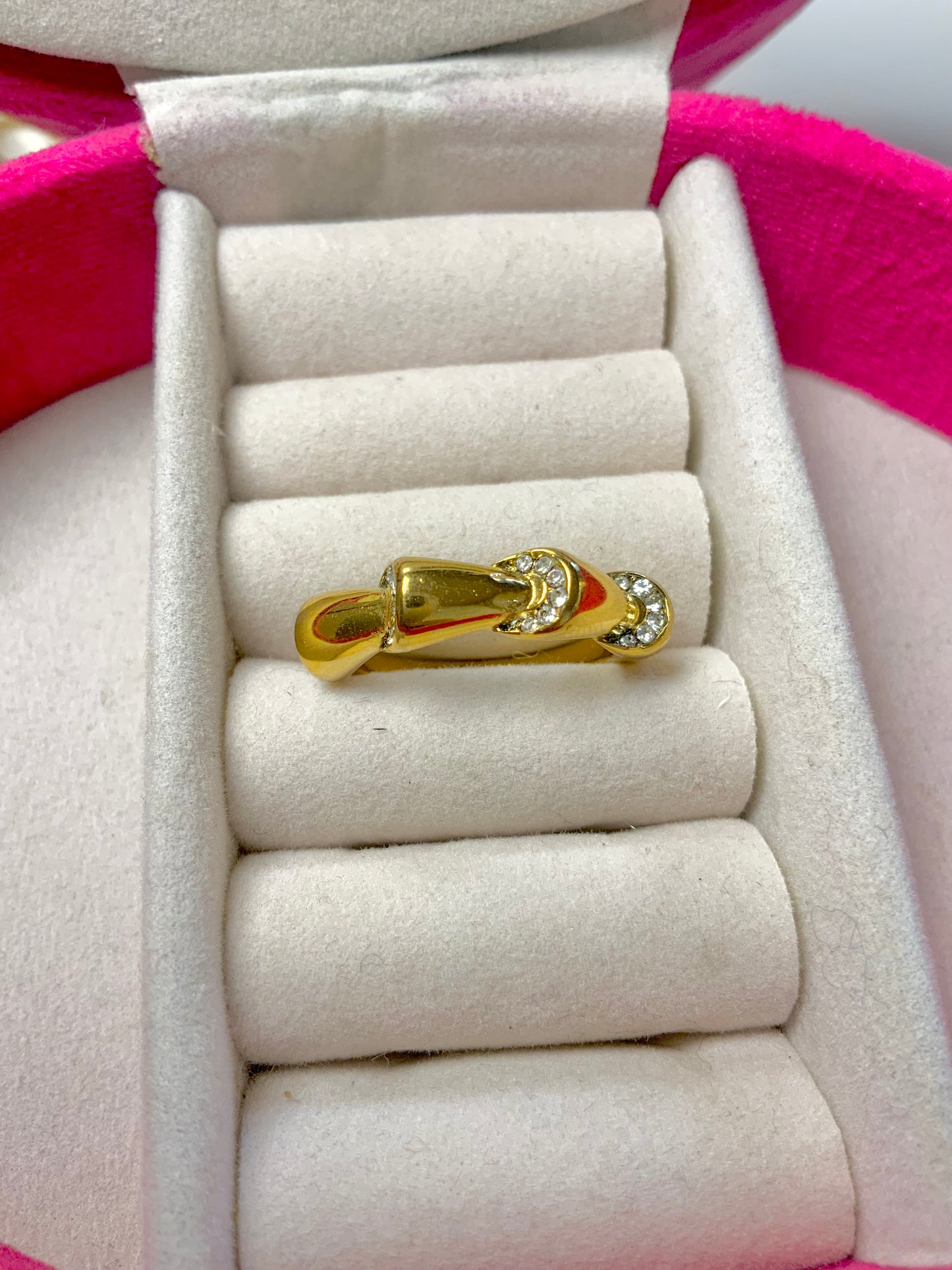 Amberina ring