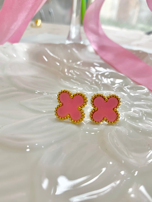 Pink clovers