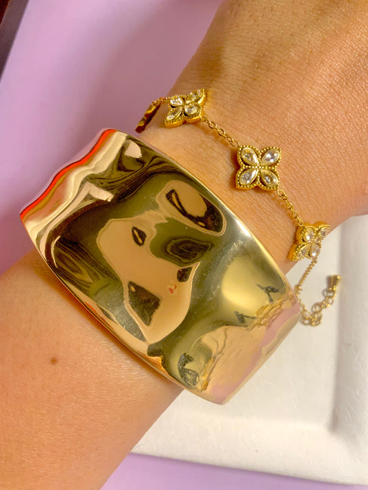 Hammered cuff