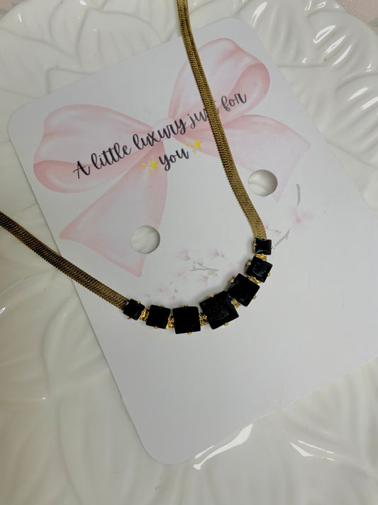 Moonlit necklace